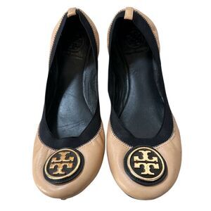 Tory Burch Carolines Tan leather and Black Accents 9.5
